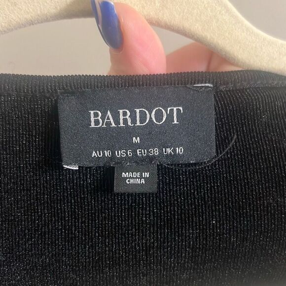 ✨Barbot Demi Rouched Sz Medium Dress In Black✨ - Picture 14 of 15